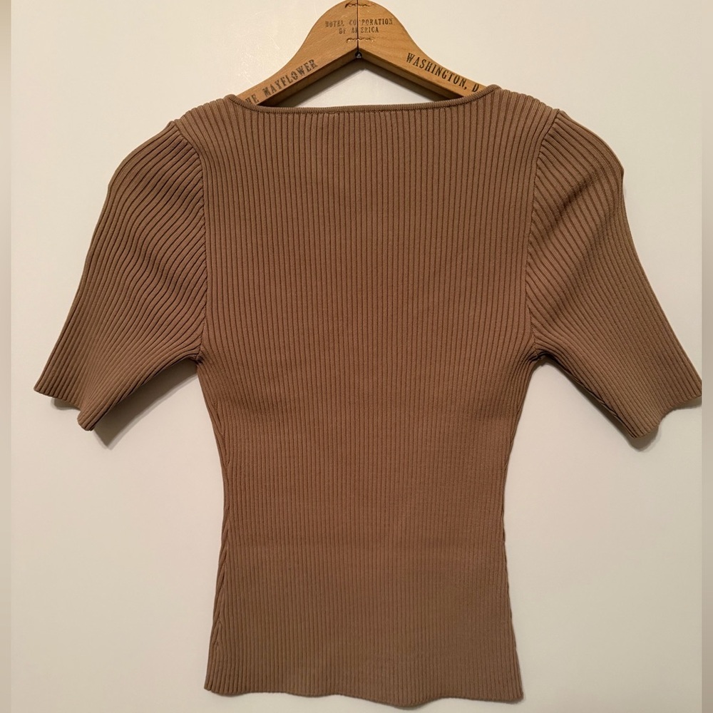Good American Virgo ribbed top - Picture 5 of 7